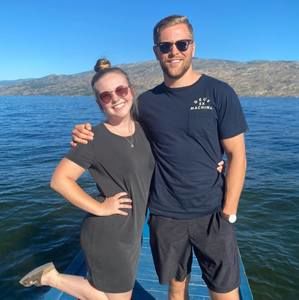 Meet your Posher, Kayla